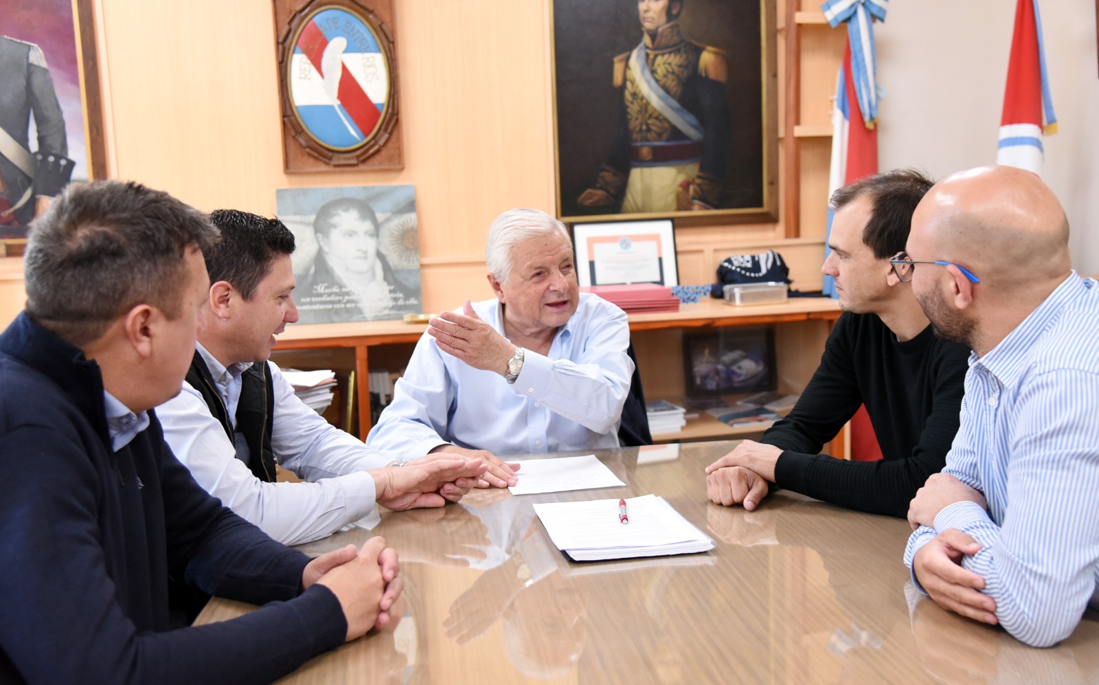 REUNIÓN ENTRE INTENDENTES DEL DEPARTAMENTO EN CONCEPCIÓN DEL URUGUAY