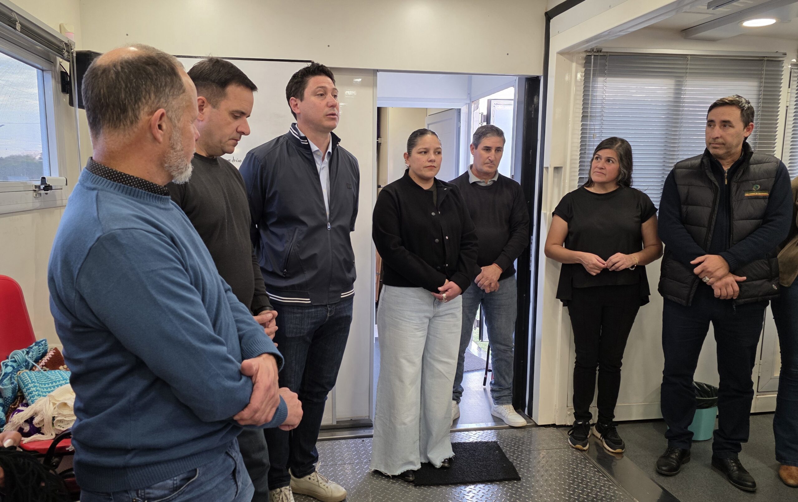COMENZÓ EL TALLER DE TEJIDOS EN TELAR